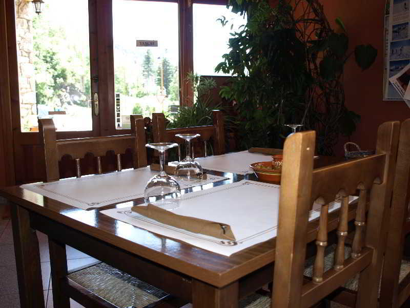 Hotel La Farga รีโปลล์ ภายนอก รูปภาพ